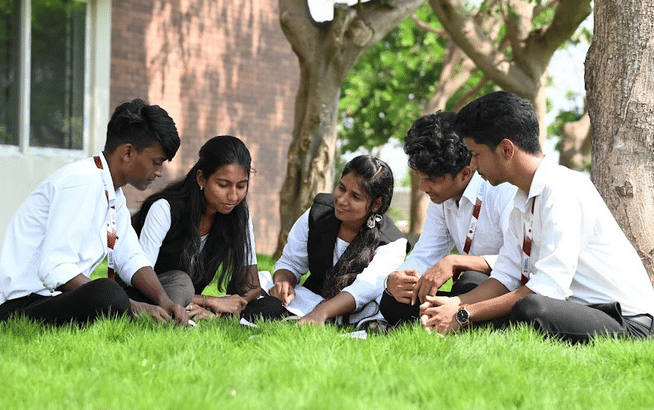 Vinayaka Mission's Law School Chennai Student Life photo 8